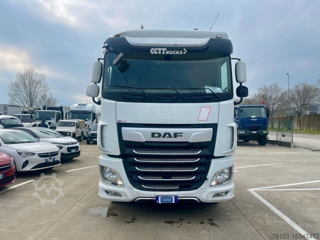 Standardni traktor DAF XF 106-480