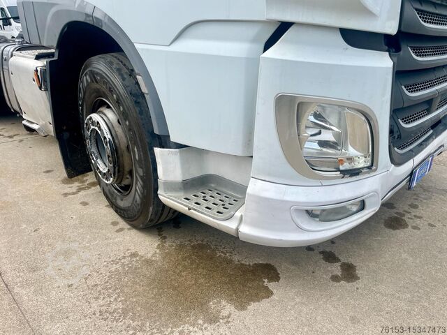 Standardni traktor DAF XF 106-480