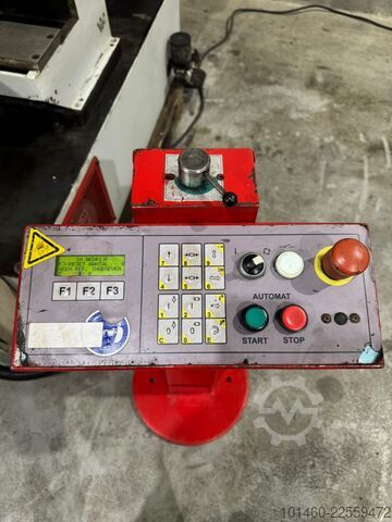 Tračna testera, poluautomatska mašina za sečenje pomoću trake BOMAR STG 330 DGH