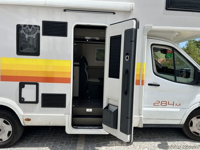 Lakókocsi/lakóautó Roller Team Kronos 284M | Ford Transit 2 165 CV Automatico | 5 posti