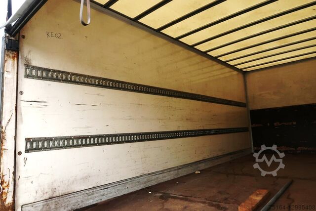 Bagażnik Mercedes-Benz 818 L