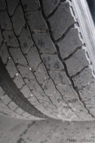 Bagażnik Mercedes-Benz 818 L