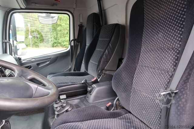 Bagażnik Mercedes-Benz 818 L