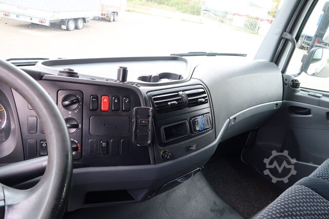 Bagażnik Mercedes-Benz 818 L