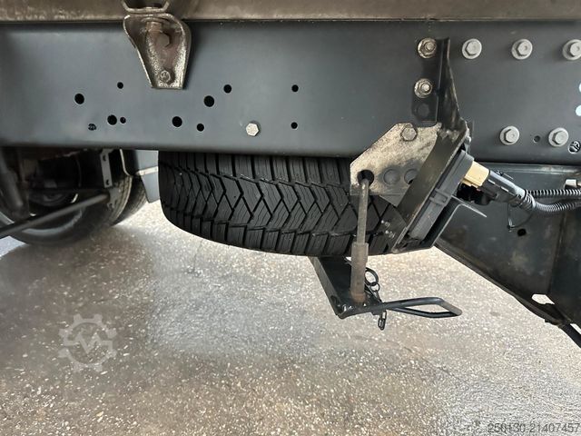 Furgon sa rashladnim sandukom IVECO Daily 70-C18 Carrier Xarios500 Kühltransporter