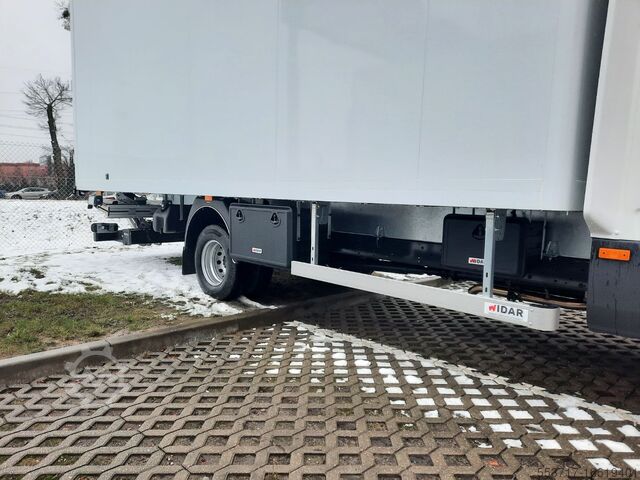 Furgonetka Iveco DAILY 70C18