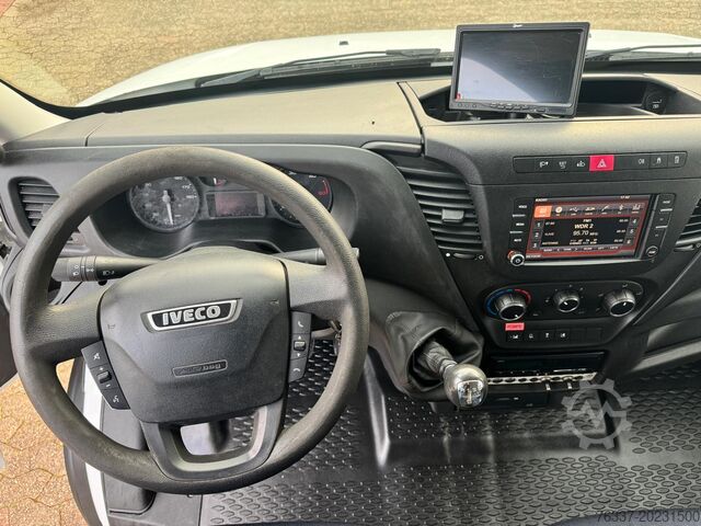 Zelfrijdend werkplatform Iveco Daily 70C15 Steiger France Elevateur 172