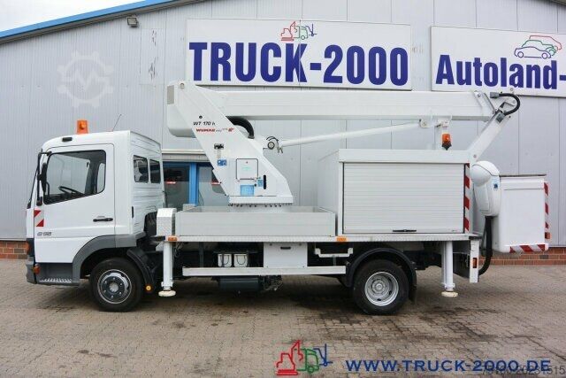 Fourgon Mercedes-Benz Atego 815 Wumag WT170 17 m seitl. Auslage 11.3 m