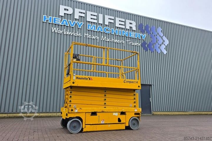 Schaarlift Haulotte COMPACT 14 As- Is, Electric, 14m Working Height, 3