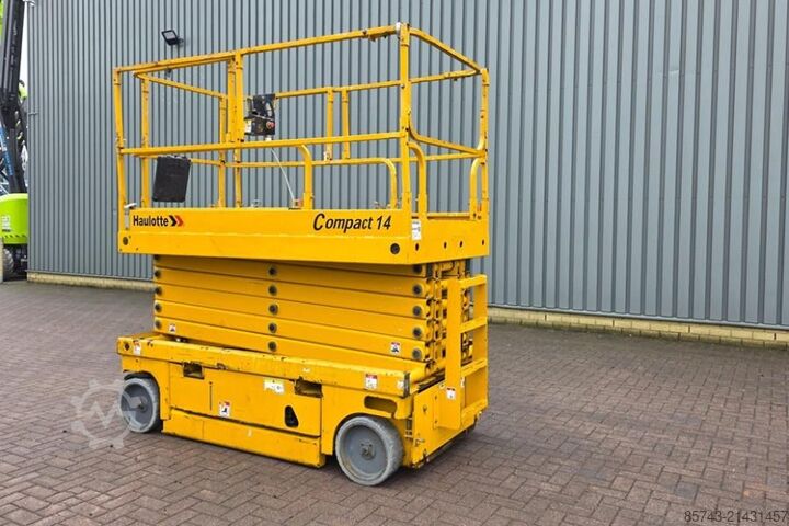 Schaarlift Haulotte COMPACT 14 As- Is, Electric, 14m Working Height, 3