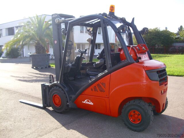 Μπροστινό περονοφόρο όχημα Linde H35T-02-X393 TRIPLEX - ZVG/SS 12.900 EUR