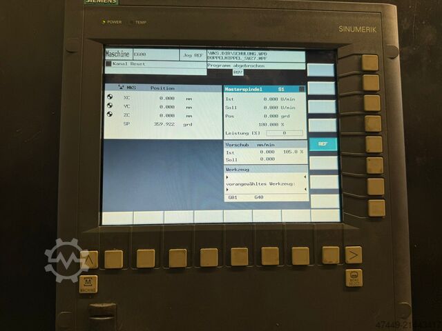 Pionowe centrum obróbcze Emco Famup emcoMill E 900