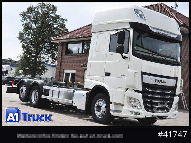 Camión con caja móvil DAF DAF XF 530 FAN SSC Intarder, Lenkachse