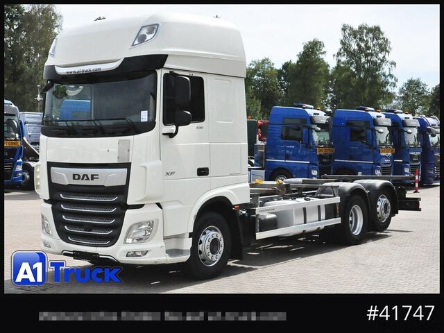 Camión con caja móvil DAF DAF XF 530 FAN SSC Intarder, Lenkachse