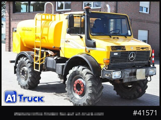 Cysterna samochodowa UNIMOG 437/40 Tank 5200 Ltr. Pumpe Zähler