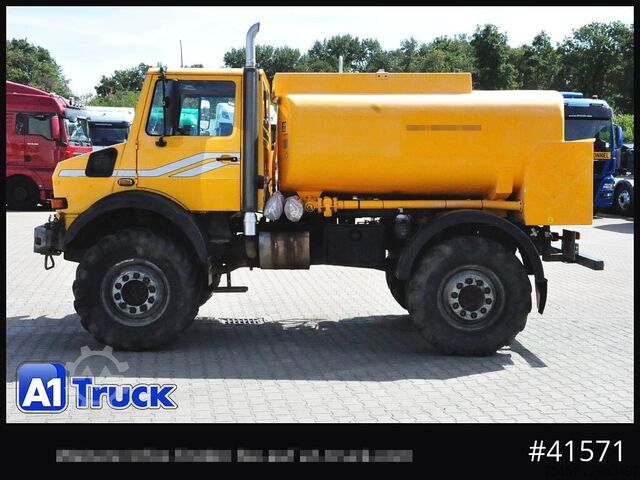 Cysterna samochodowa UNIMOG 437/40 Tank 5200 Ltr. Pumpe Zähler