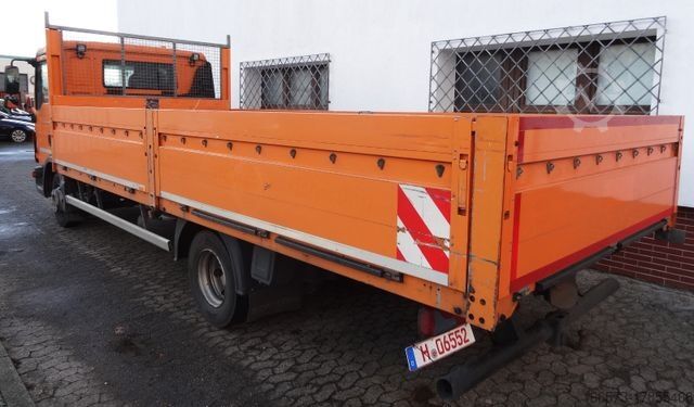 Pick-up furgon MAN TGL 8.220