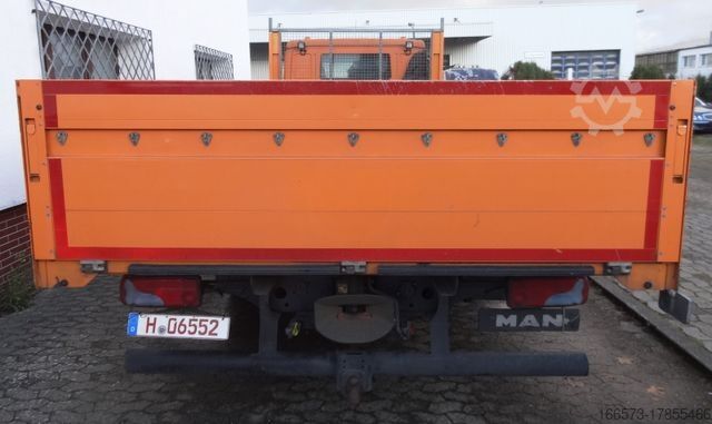 Pick-up furgon MAN TGL 8.220