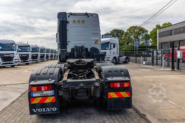 Standard-SZM VOLVO FH4 GLOBE 16.550 (16 L.) +VOITH+HYDR