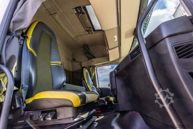 Standaard-SZM VOLVO FH4 GLOBE 16.550 (16 L.) +VOITH+HYDR