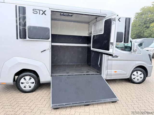 Viehtransporter RENAULT Master STX  Haras AUTOM. NEW MODEL