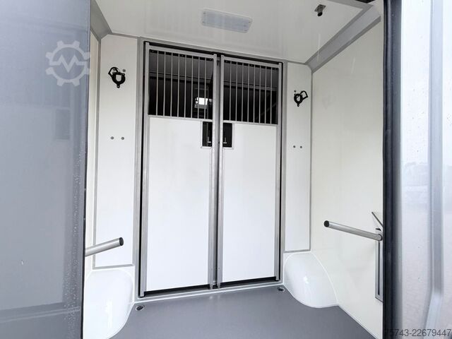 Viehtransporter RENAULT Master STX  Haras AUTOM. NEW MODEL