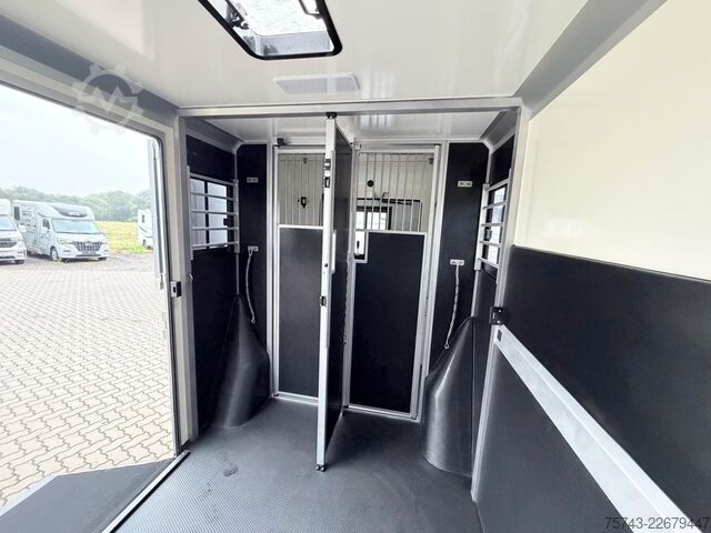 Viehtransporter RENAULT Master STX  Haras AUTOM. NEW MODEL
