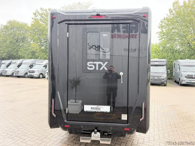 Viehtransporter RENAULT Master STX 5 Sitzer Haras ex. Lang Automatik