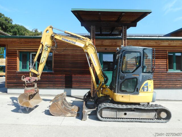 Minibagger Komatsu PC45-MR mit POWERTILT
