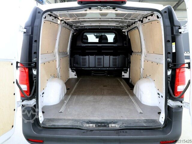 Van personalizado Mercedes-Benz Vito116CDI KA lang,Automatik,Klima,Tempomat