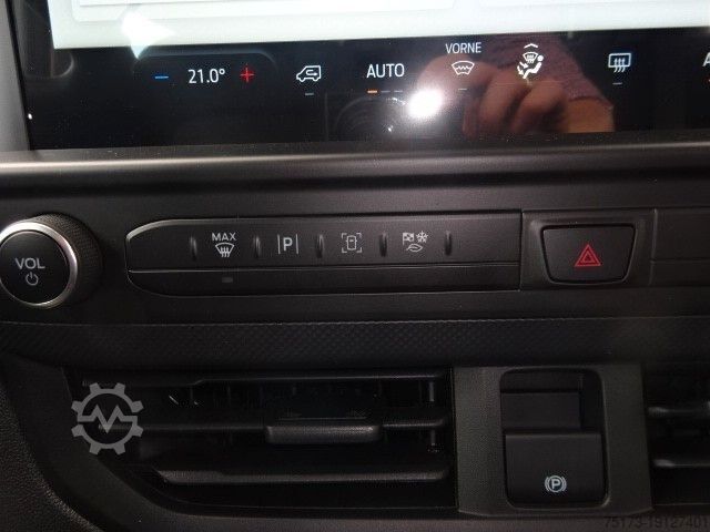 Minibus FORD Transit Custom 320L1 Trend Kombi Navi Kam LED