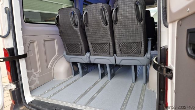 Minibus MAN MAN TGE 9 Sitzer Airlineboden Handicap Crafter