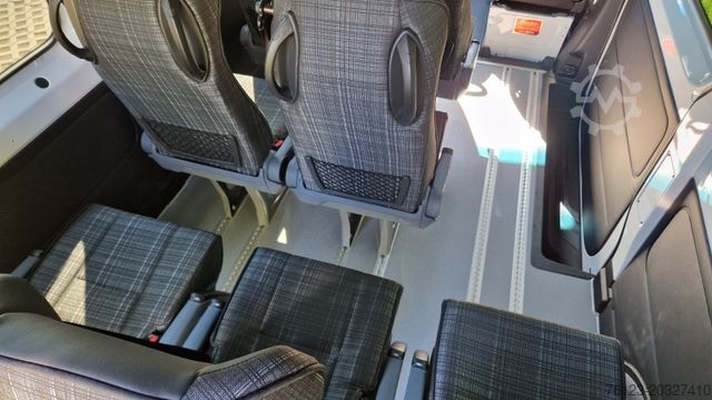 Minibus MERCEDES-BENZ Sprinter 311 Flexi Boden Rolli Doppel AC