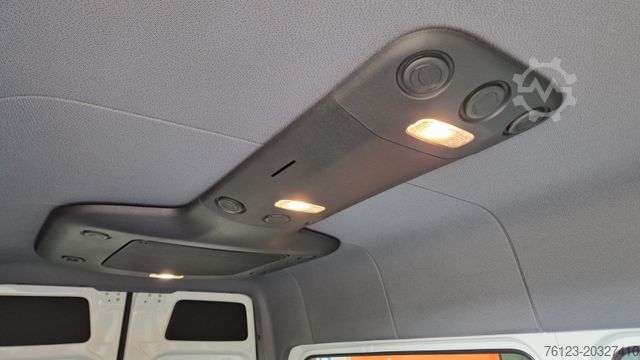 Minibus MERCEDES-BENZ Sprinter 311 Flexi Boden Rolli Doppel AC