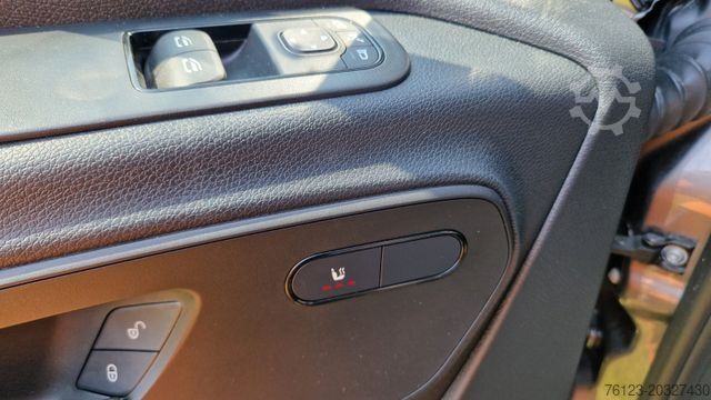 Minibus MERCEDES-BENZ 319 Sprinter VIP Shuttle 9 Sitzer Panoramadach