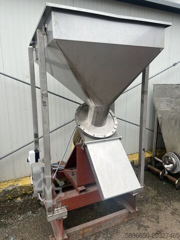 Fruit and vegetable knife mill