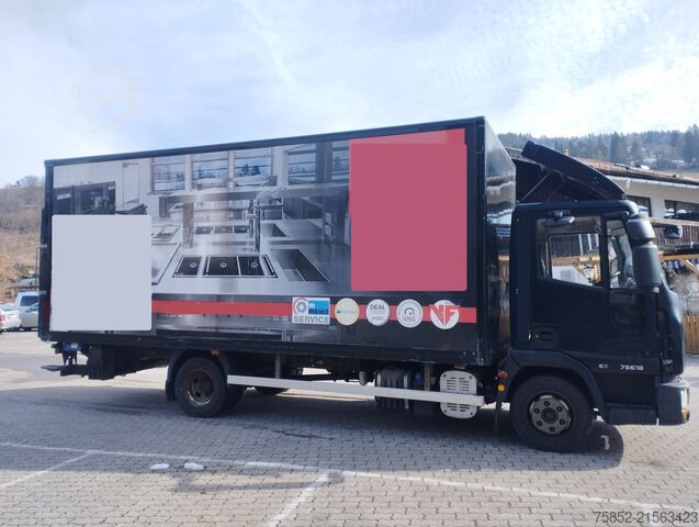 Dobozos teherautó Iveco ML 75E18 EUROCARGO Koffer Ladebordwand