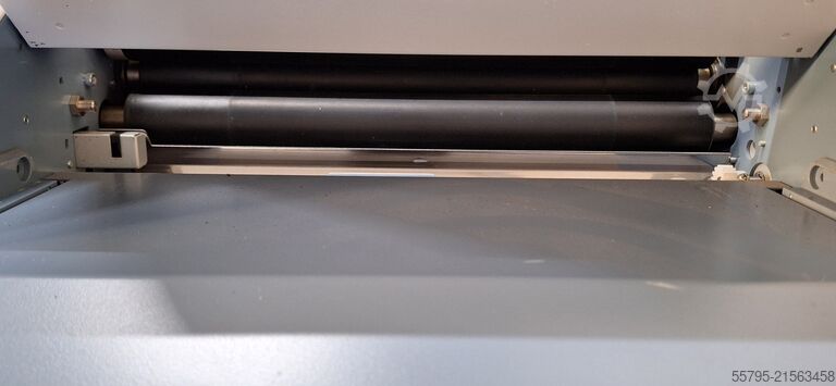 Hajtogatógép Duplo DF-970 folder