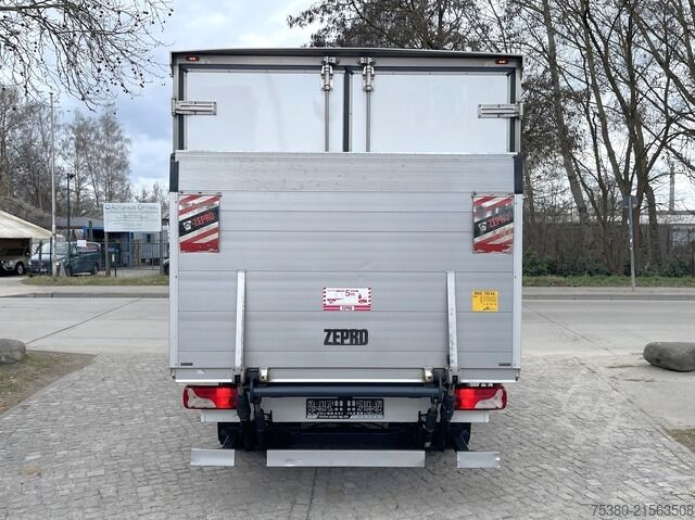 Furgoneta frigorífica Volkswagen Crafter 35 2.0TDI 100kW Kühlkoffer *LBW*KLIMA*