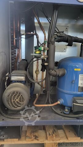 Ψυκτική μηχανή με δεξαμενή ψυχρού νερού M.T.A. S.p.A. TAE EVO 031