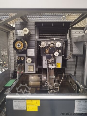 Drutowa wycinarka elektroerozyjna Sodick Aq325L