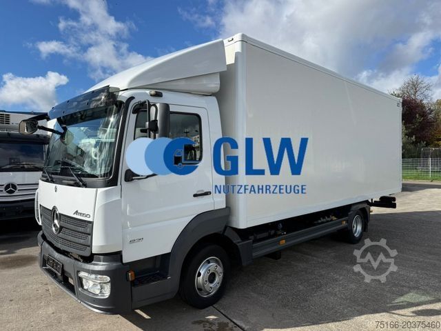 Κλειστό βαν MERCEDES-BENZ ATEGO 821 L Möbelkoffer 6,20 m TÜREN*KLIMA