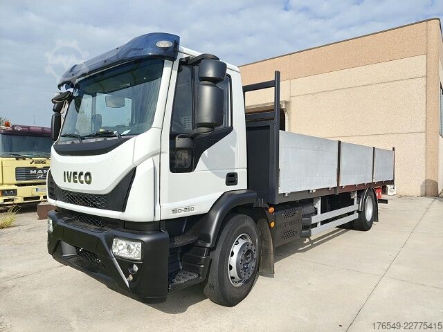 Vaste laadbak en hydraulische laadklep Iveco ML 180-250