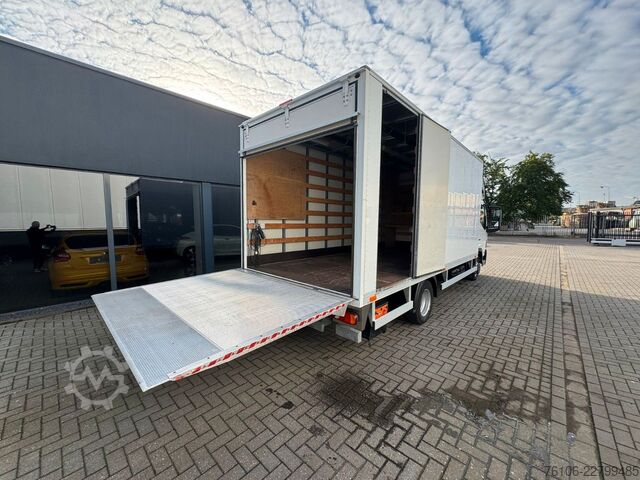 Furgone chiuso NISSAN NT500 56.15 Koffer mit LBW*Ahk*nur 34.800 km *