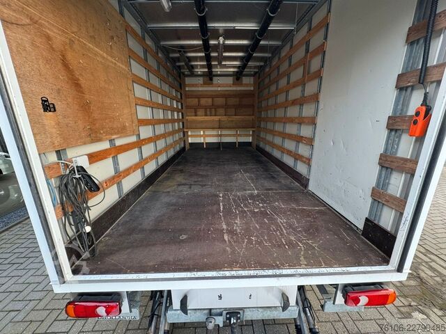 Furgone chiuso NISSAN NT500 56.15 Koffer mit LBW*Ahk*nur 34.800 km *