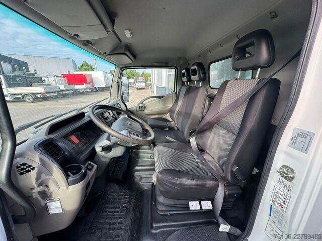 Furgone chiuso NISSAN NT500 56.15 Koffer mit LBW*Ahk*nur 34.800 km *