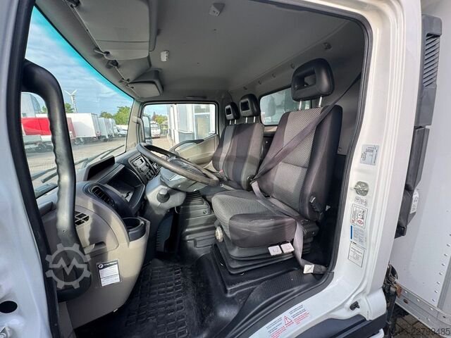 Furgone chiuso NISSAN NT500 56.15 Koffer mit LBW*Ahk*nur 34.800 km *