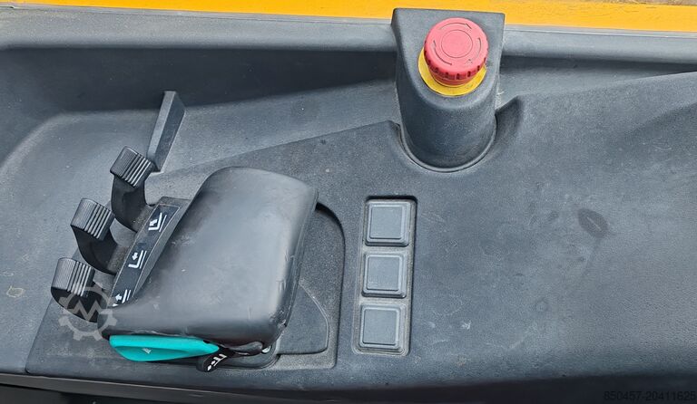 Stivuitoare reach truck Jungheinrich ETV214 10m/2020y /2947mh/ camera