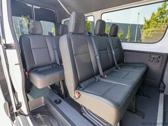 Minibus Mercedes-Benz Sprinter 317 CDI Tourer L2H2 (3-3-3) AHK Kame