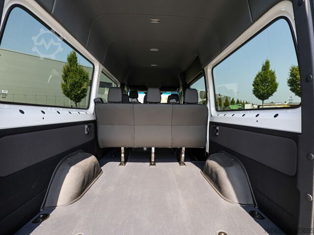 Minibus Mercedes-Benz Sprinter 317 CDI Tourer L2H2 (3-3-3) AHK Kame